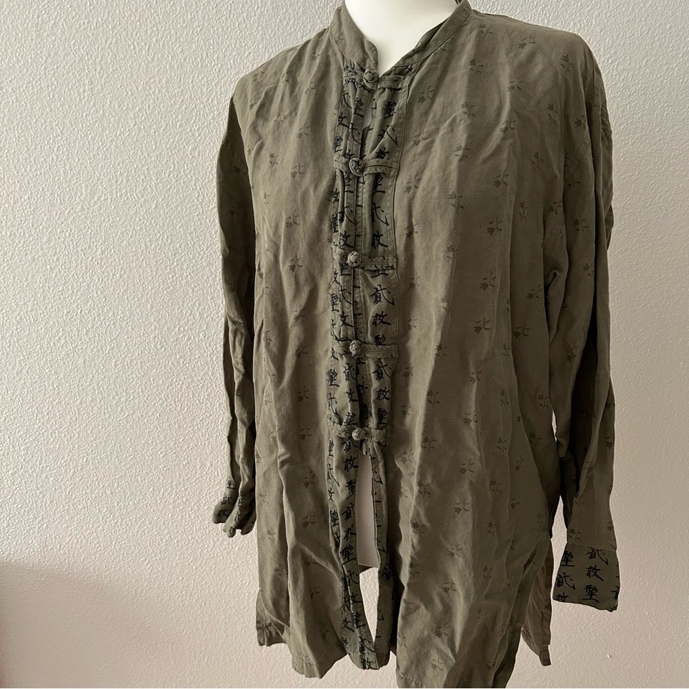 Chico’s silk linen blend olive green longline tunic shirt mandarin knots size M